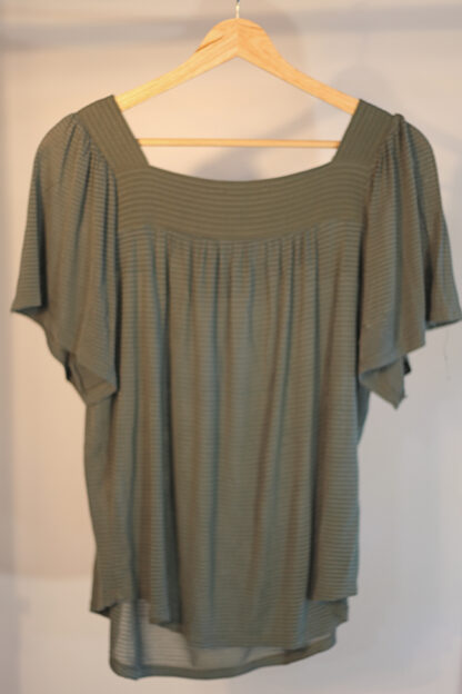 Lucky Green Angled Sleeved Top Small - Image 2