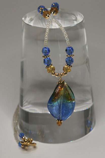 Beautiful Multi colored Glass Bead Necklace - Image 3