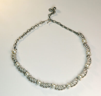 Crystal and Synthetic Pearl silver tone Necklace - Image 2