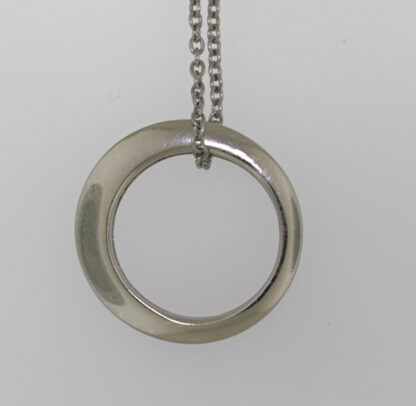 Silver Tone Ring Necklace - Image 3