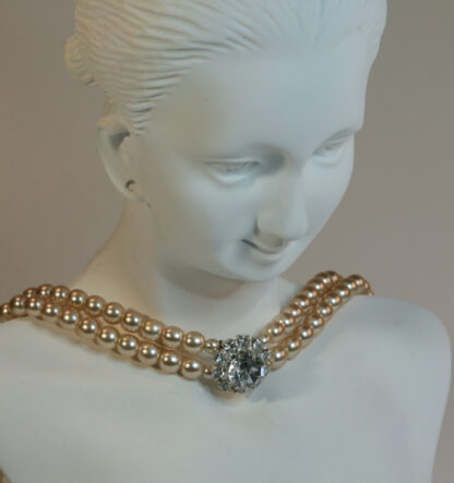 Costume Pearl and Faux Diamond Choker Necklace