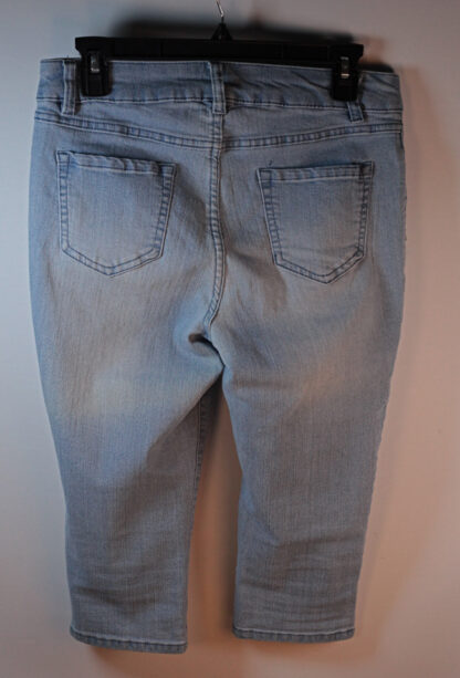 D. Jeans Denim Capri's Size 6 - Image 2