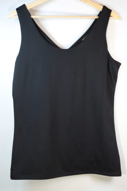 Boutique Essentials Black Lined Tank Top Size Medium