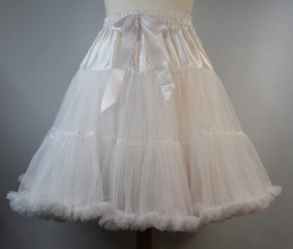 petticoat small